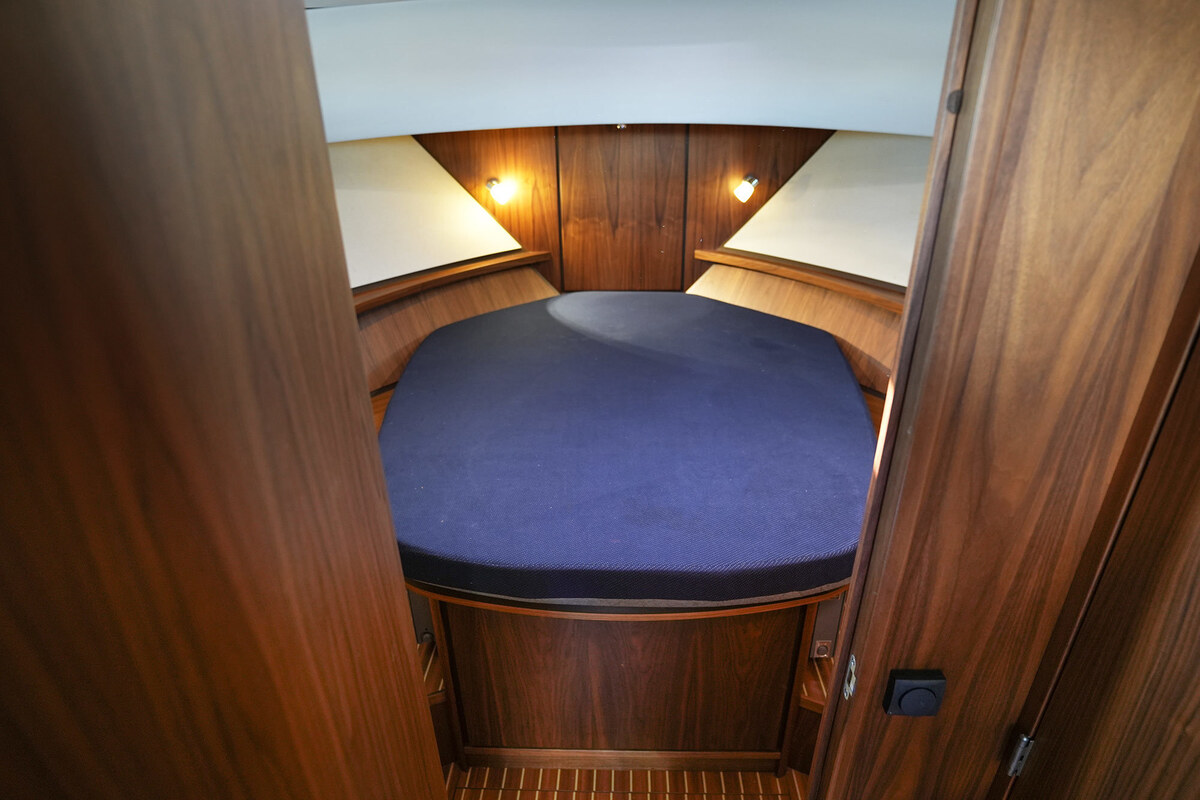 Linssen Grand Sturdy 410 AC Variotop met stabilisator