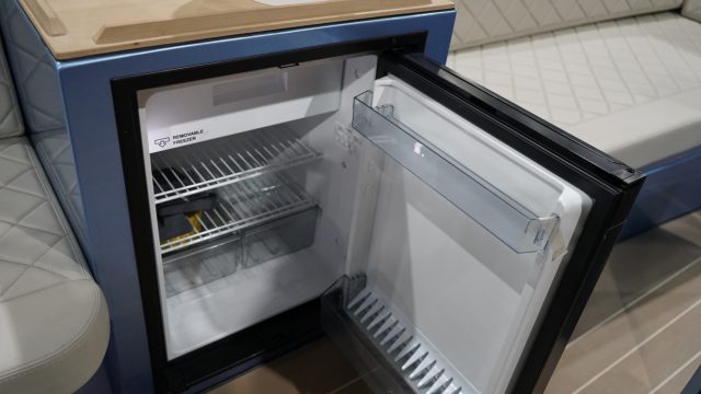 Triple X800 incl. 300 PK  GROOTSTE SLOEPENSHOWROOM VAN NEDERLAND