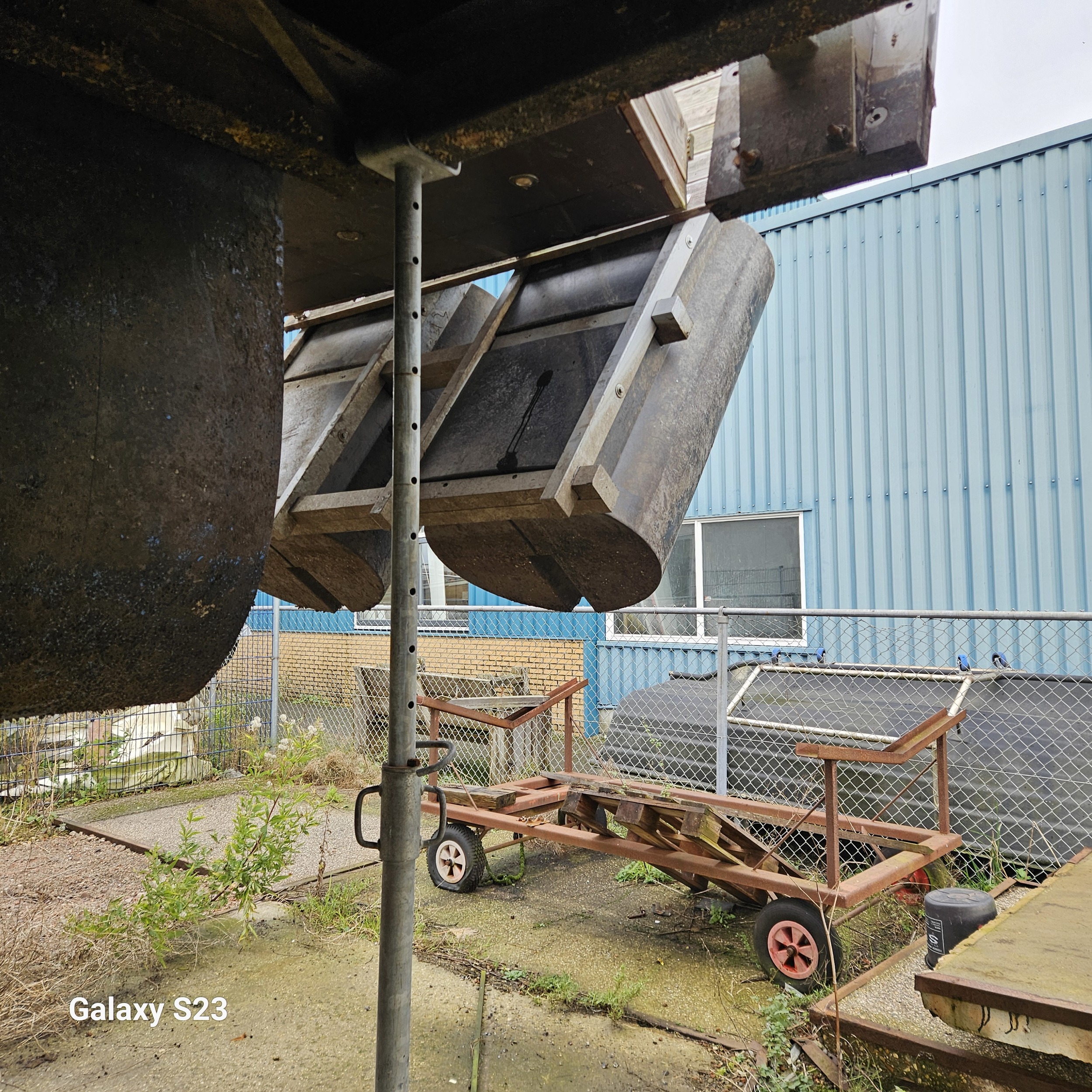 LST Boatin (onderstel) Houseboat