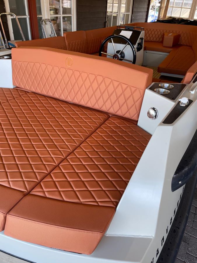 Van Vossen 650 e tender Electra Gray