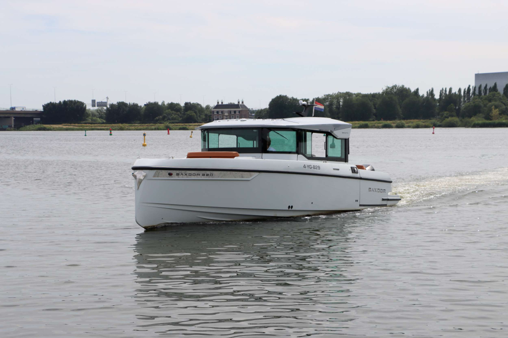 Saxdor Yachts 320 GTC