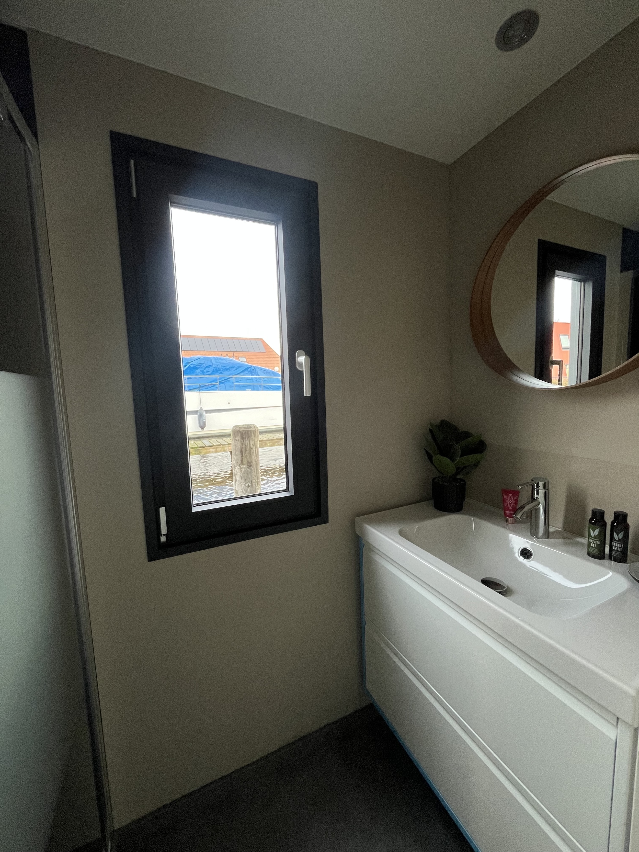 Senso 45 Maritieme Houseboat