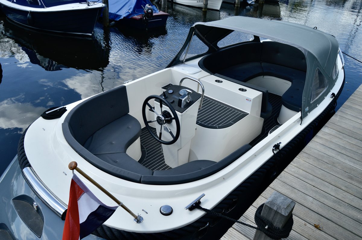 Langweerder Sloep 700 Tender