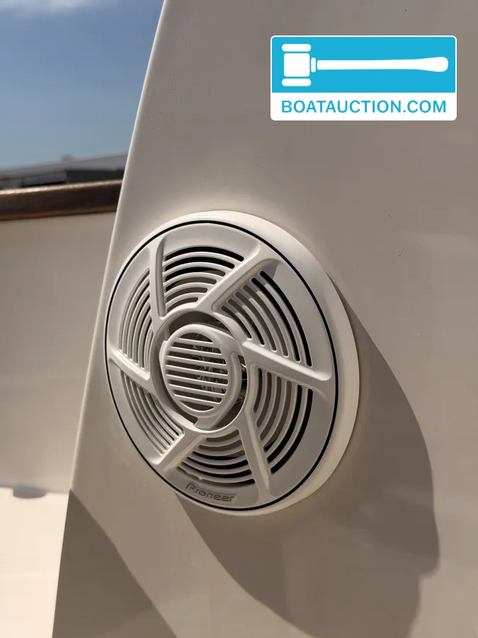 Quicksilver 540 Cabin