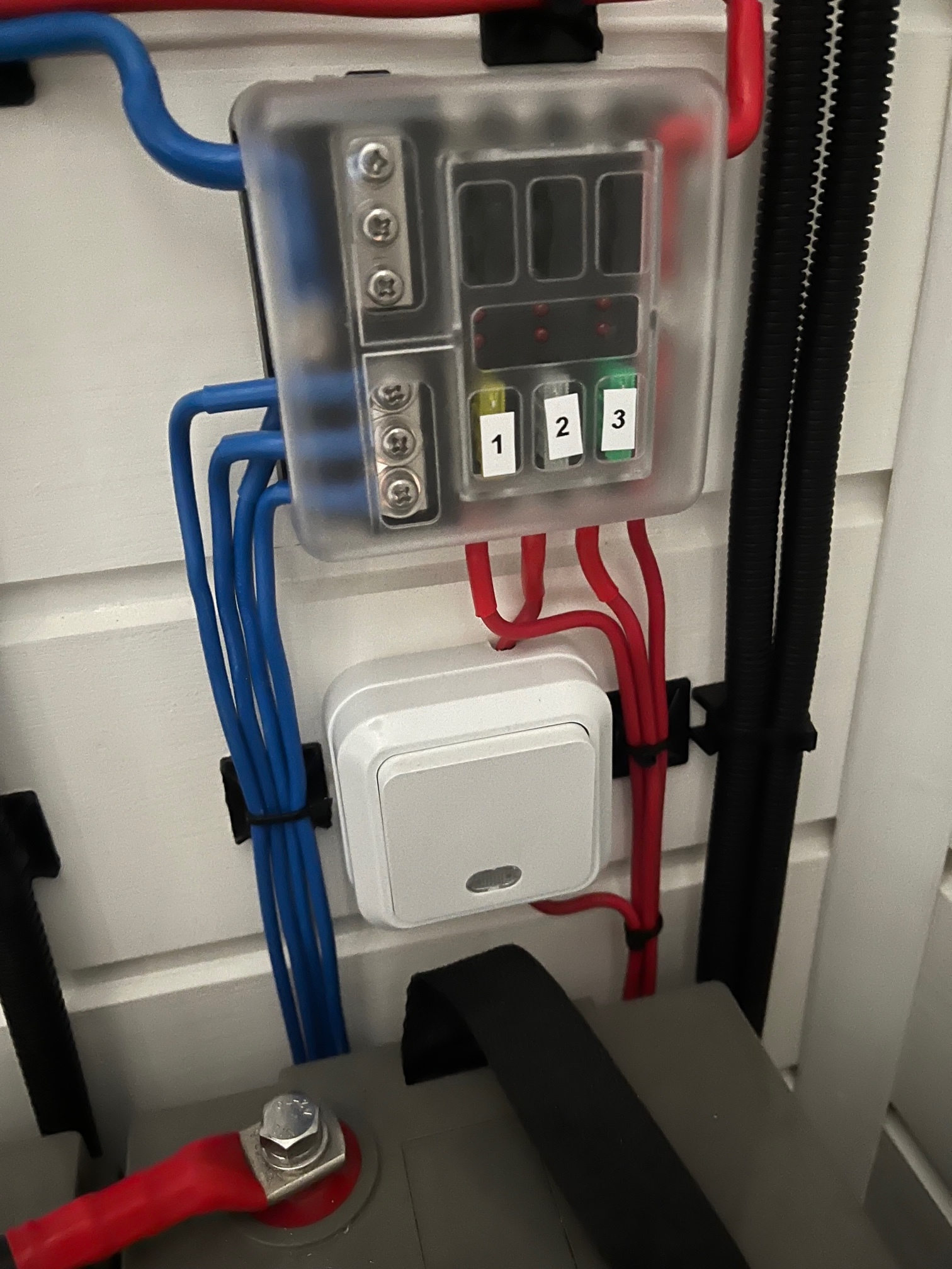 Nordic Season NS 43 Eco 45m2 Houseboat