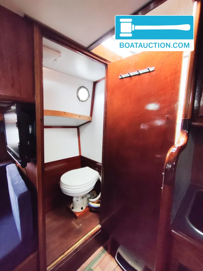 Unter Elbe Motorsailer