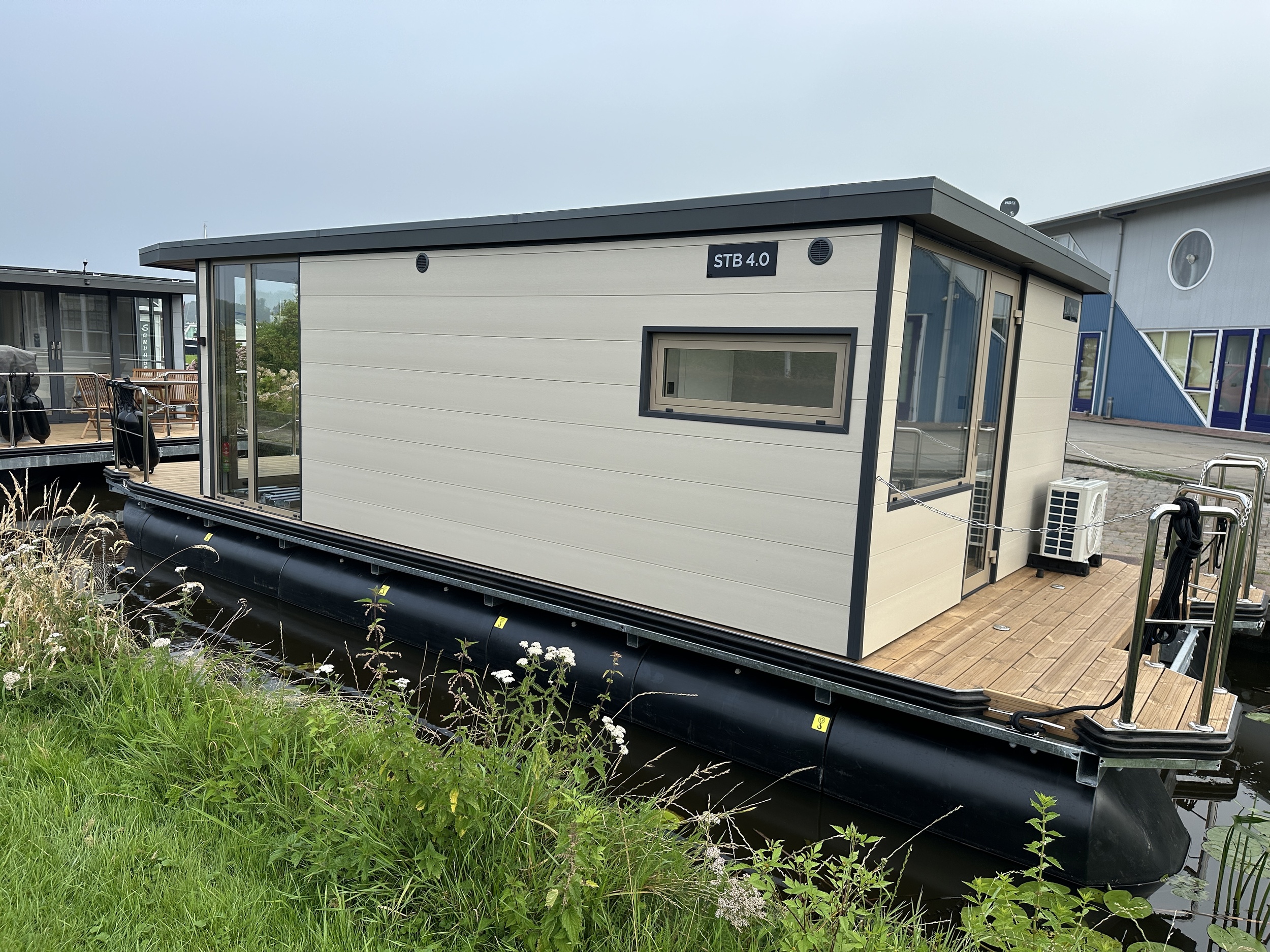 La Mare Houseboat Canalboat 4 (STB4.0) Direct Leverbaar