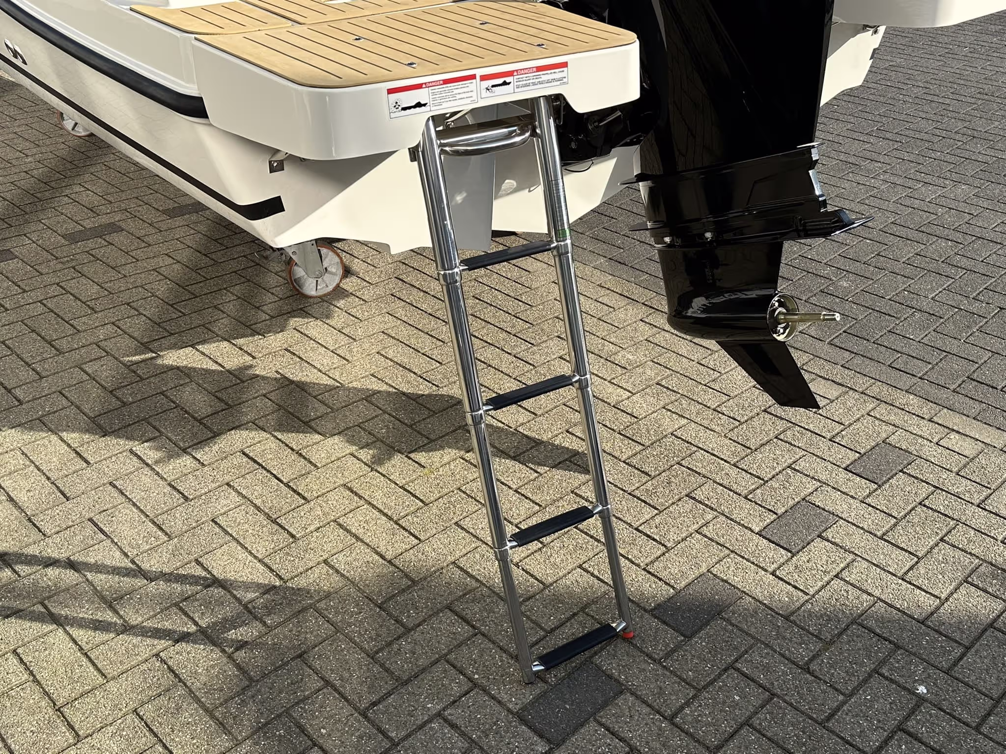 Quicksilver 705 Open