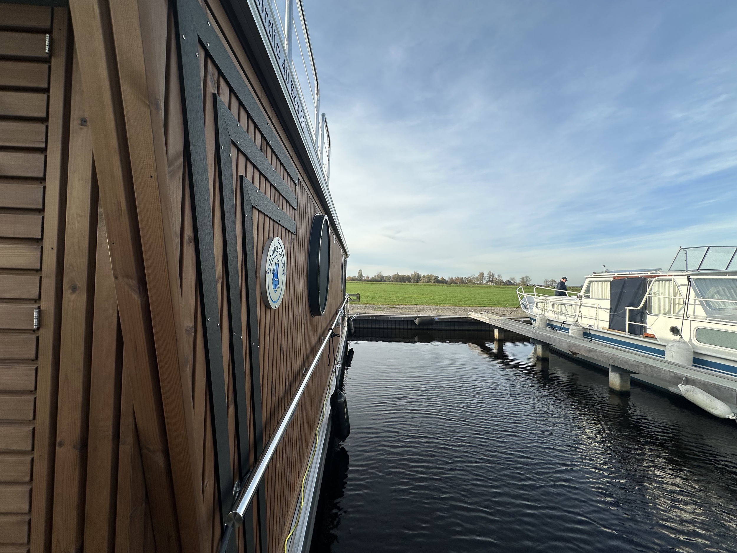 Nordic Season Houseboat NS 40 Eco 36m2