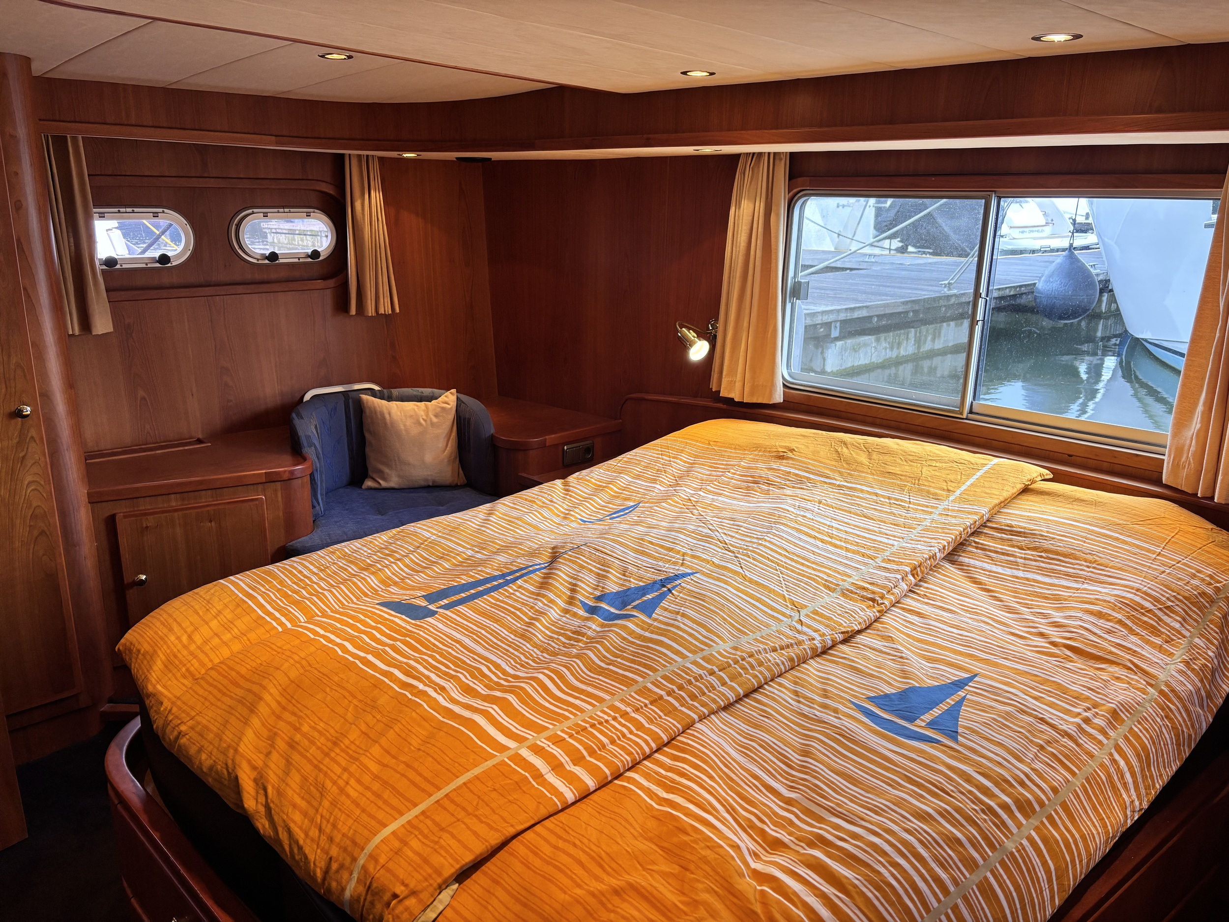 Pacific Allure 155 Stuurhuis