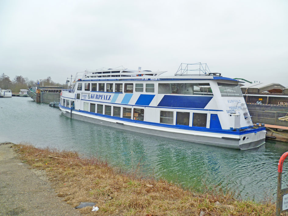 Dagpassagiersschip 221 pers, Rijn gecertificeerd