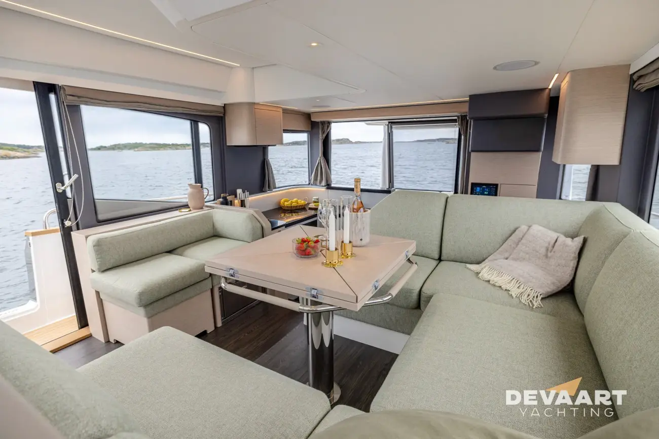 Nimbus 495 Flybridge