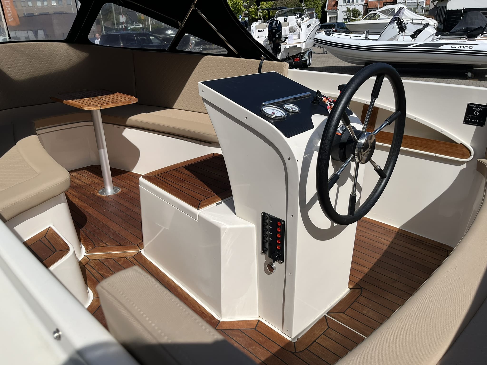 Lifestyle 650 Tender