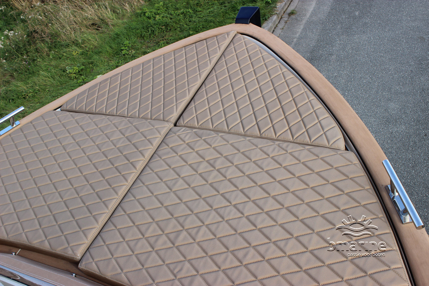 Waterspoor 777 Aviator