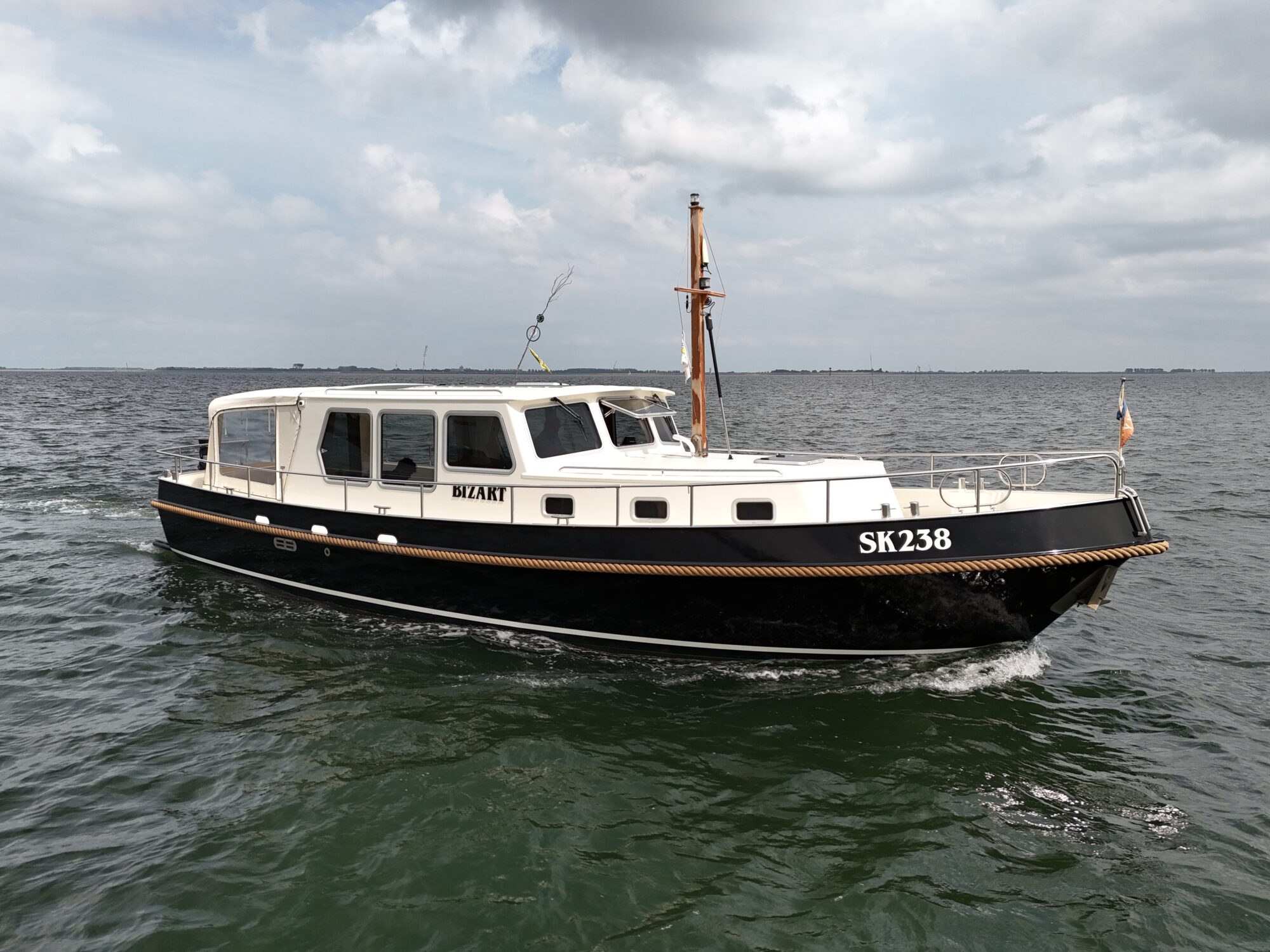 SK Kotter 12.50 Sedan