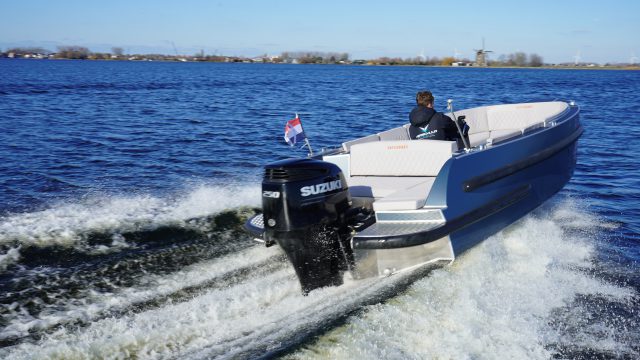 Van Vossen Sport R 700 XL PAASSHOW 3, 4 & 6 APRIL! 🥂