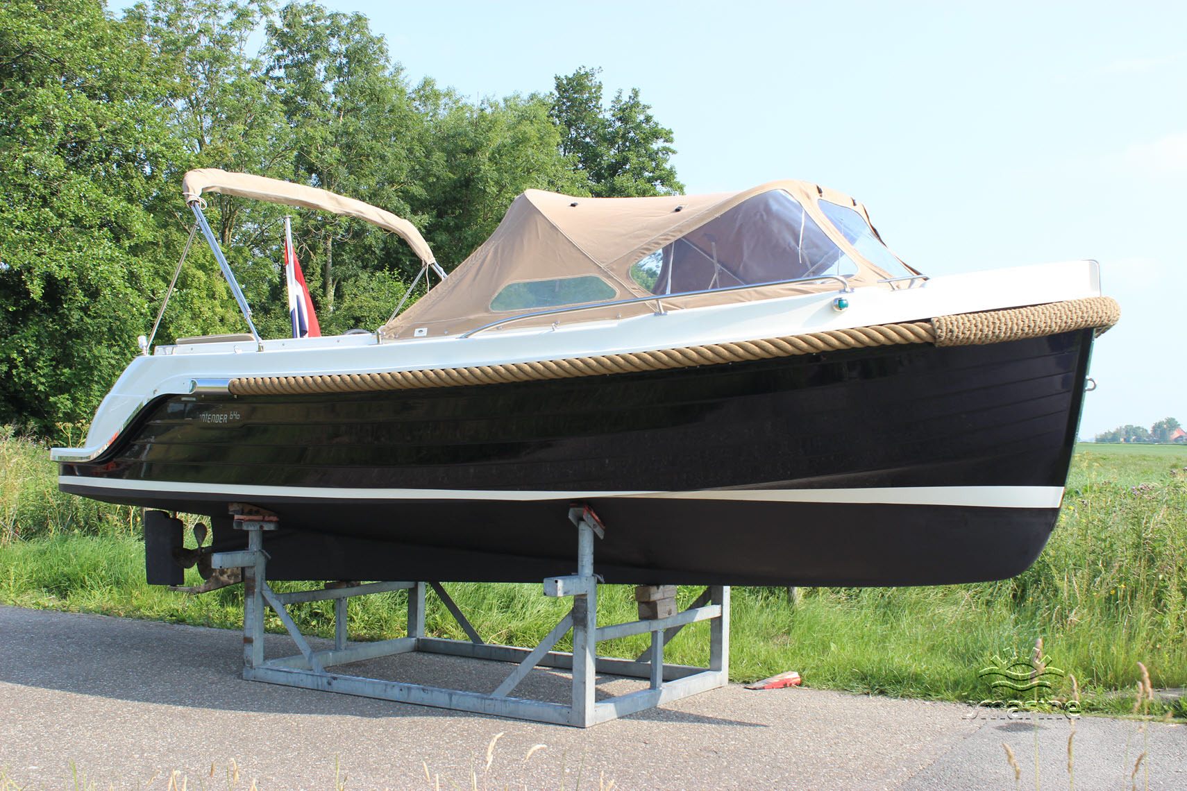 Interboat Intender 640