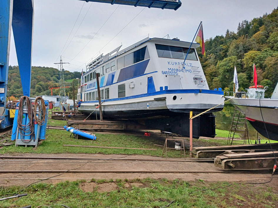 Dagpassagiersschip 221 pers, Rijn gecertificeerd