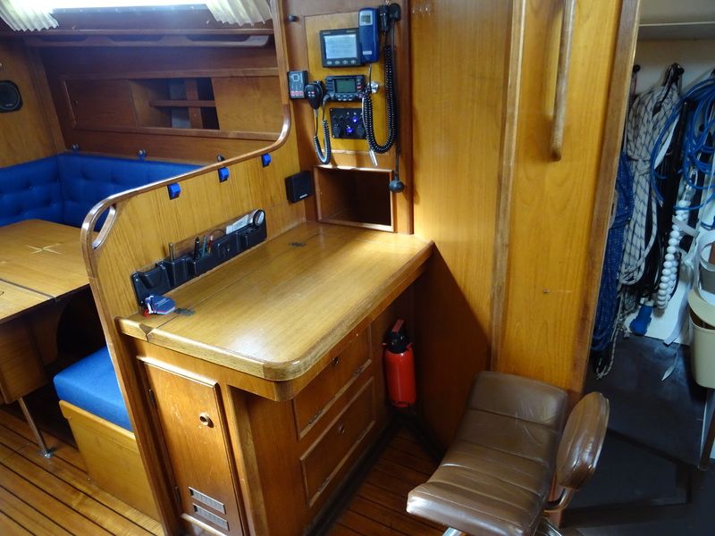 Dehler 372