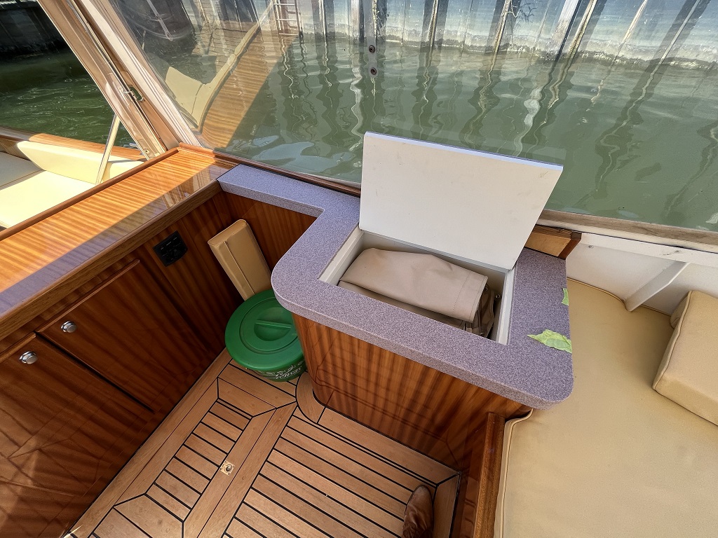 Zalmschouw sloep Kingfish