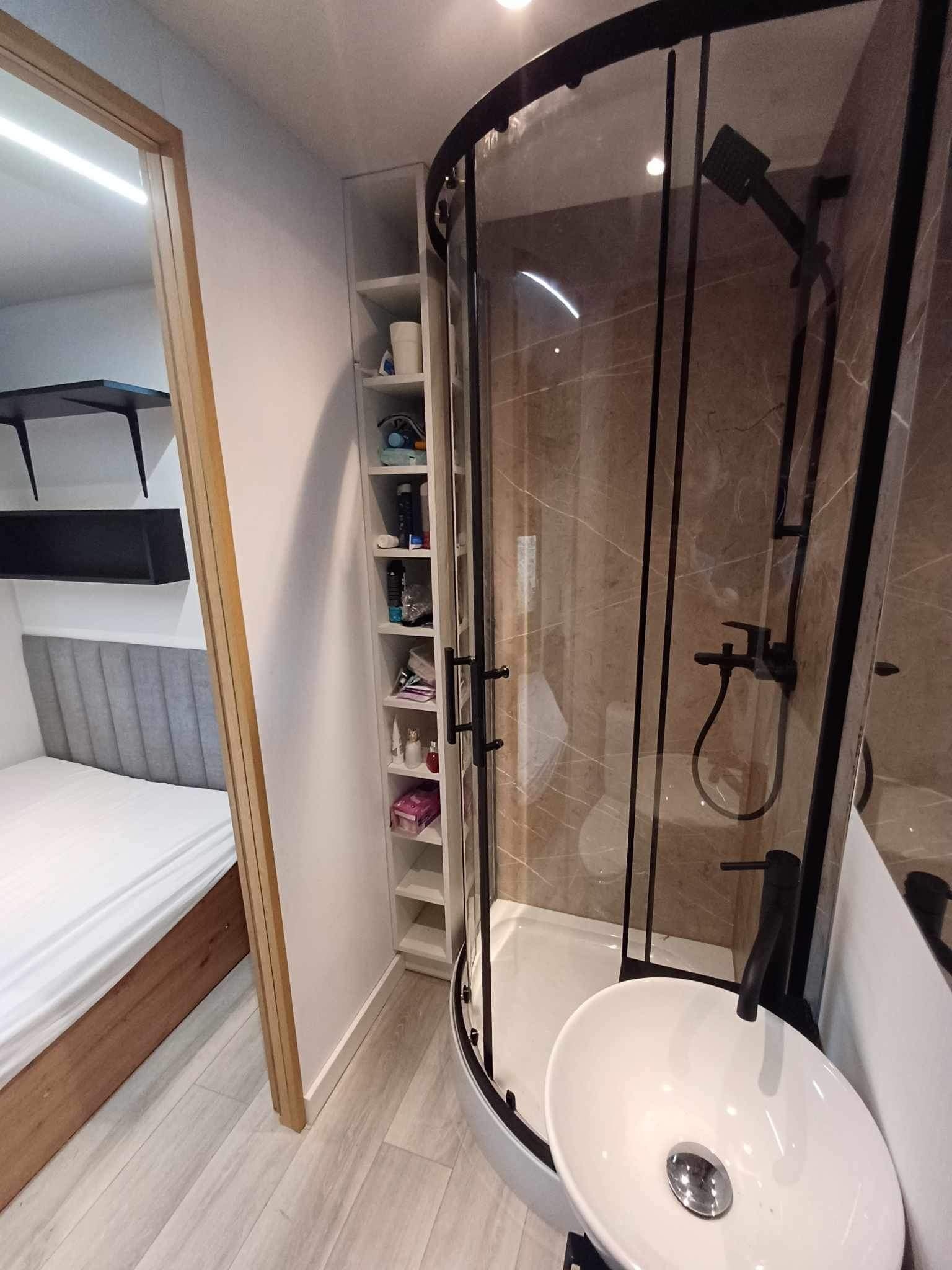 Shogun Mobile Houseboat