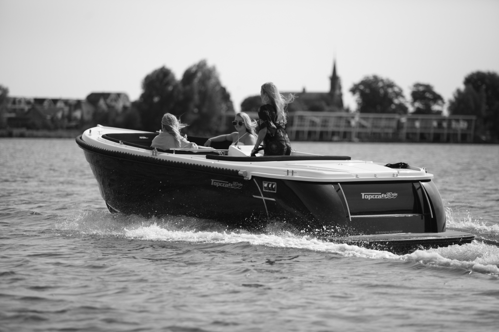 Topcraft 605 TENDER