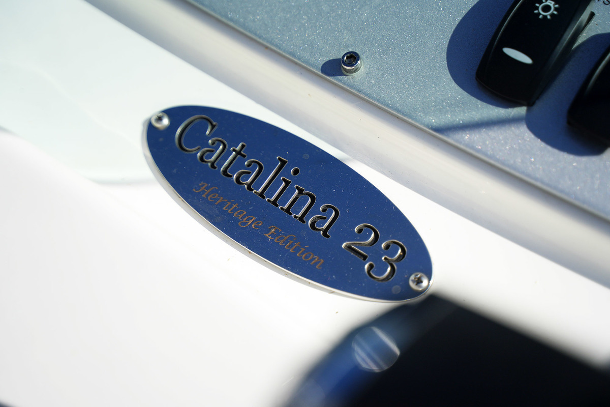 Chris Craft Catalina 23