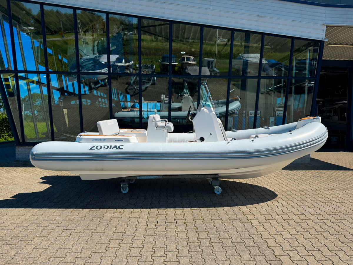 Zodiac Medline 5.8 RIB Voorjaar aanbieding
