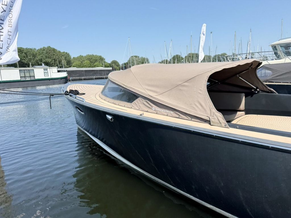 AdmiralsTender C28