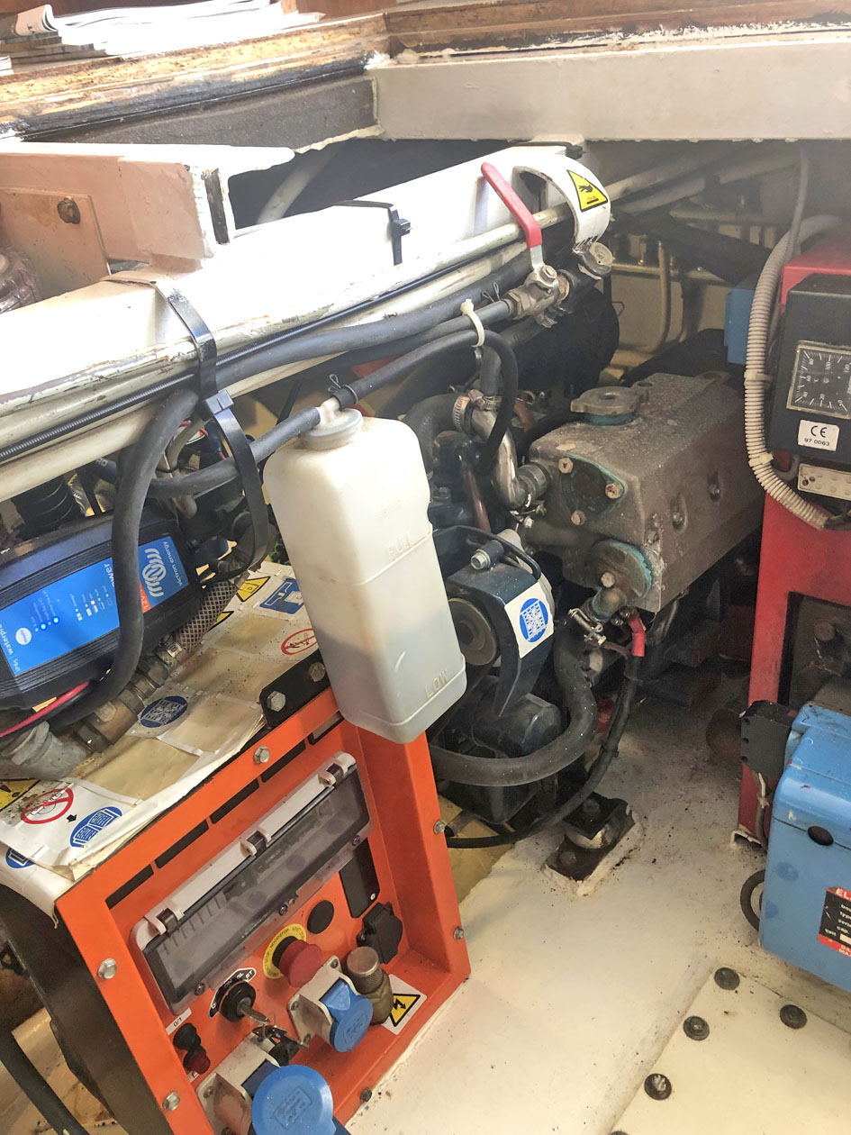 Trawlerjacht 48, zeegaand