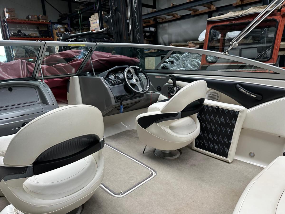 Monterey 204 FS Bowrider