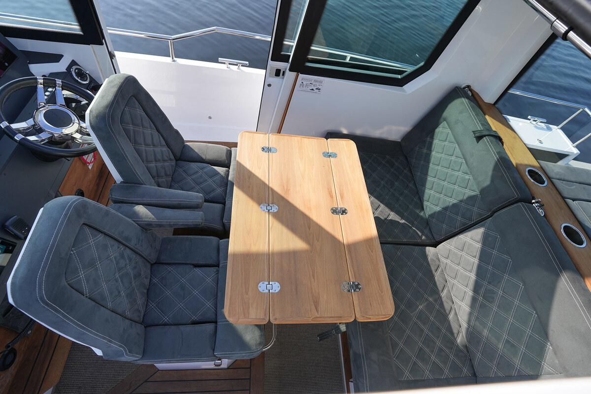Axopar 28 Cabin - AC