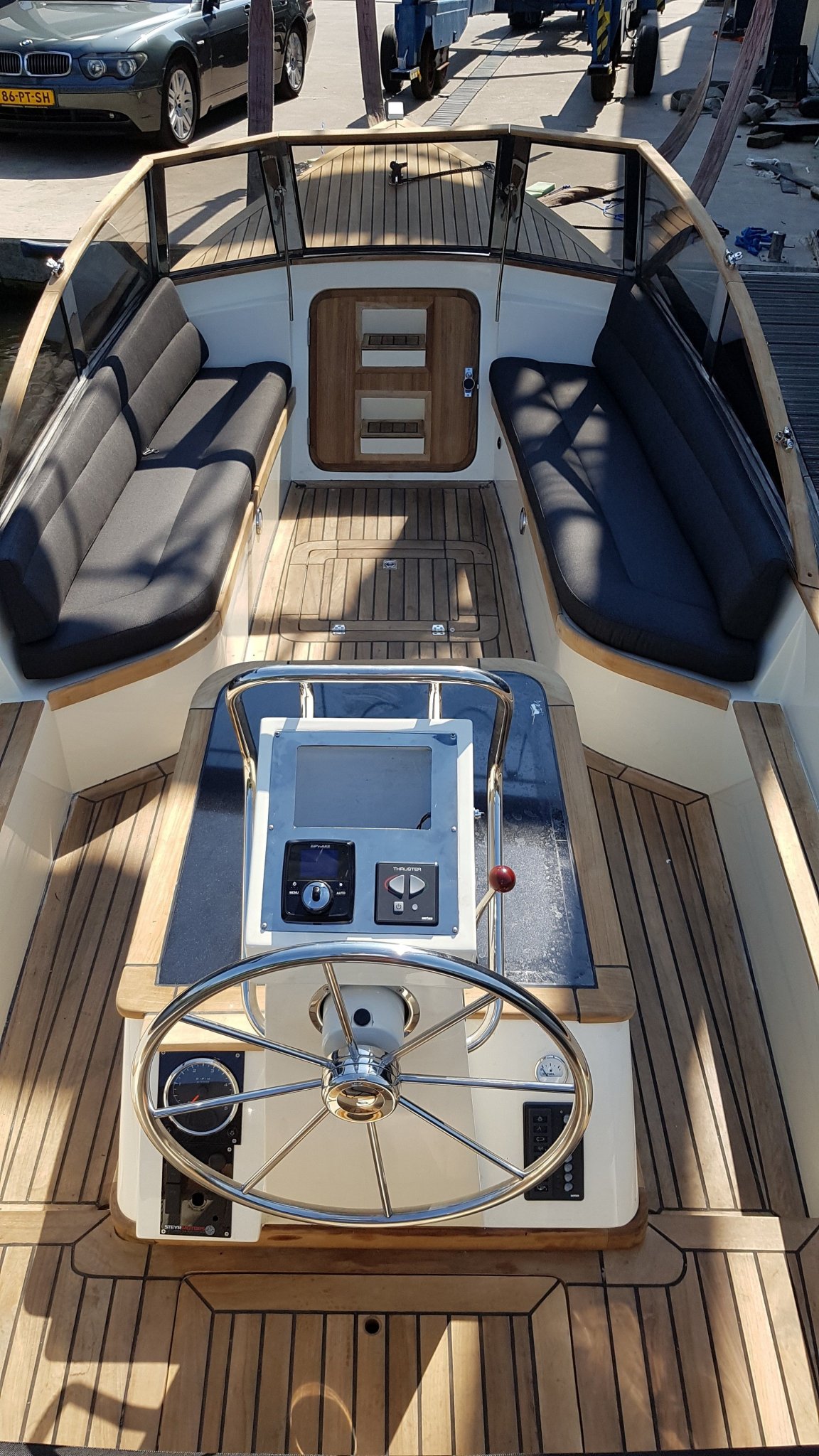 Menken Hudson 26