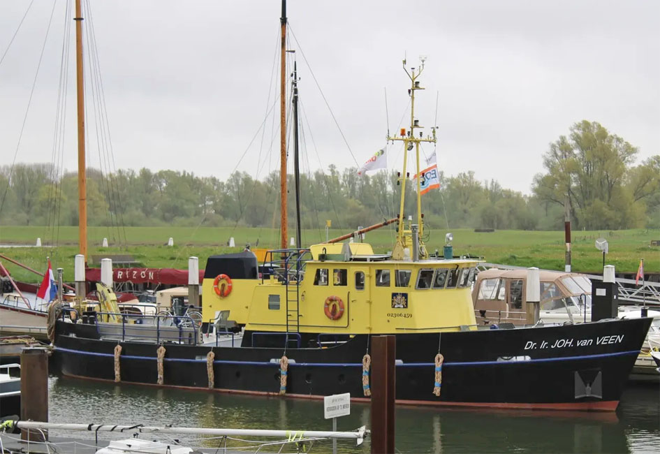 ex Rijkswaterstaat / Varend Woonschip 23.23, CBB Rijn