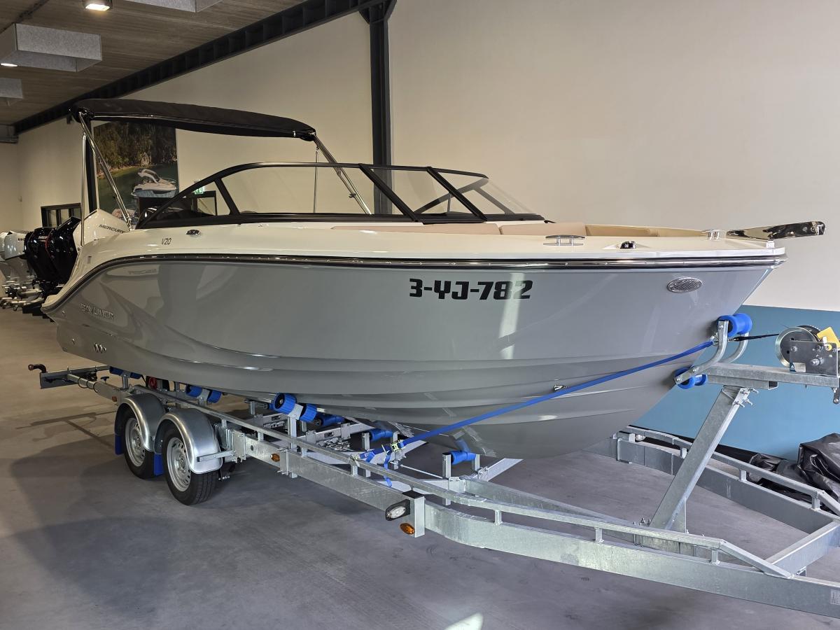 Bayliner V20 Outboard
