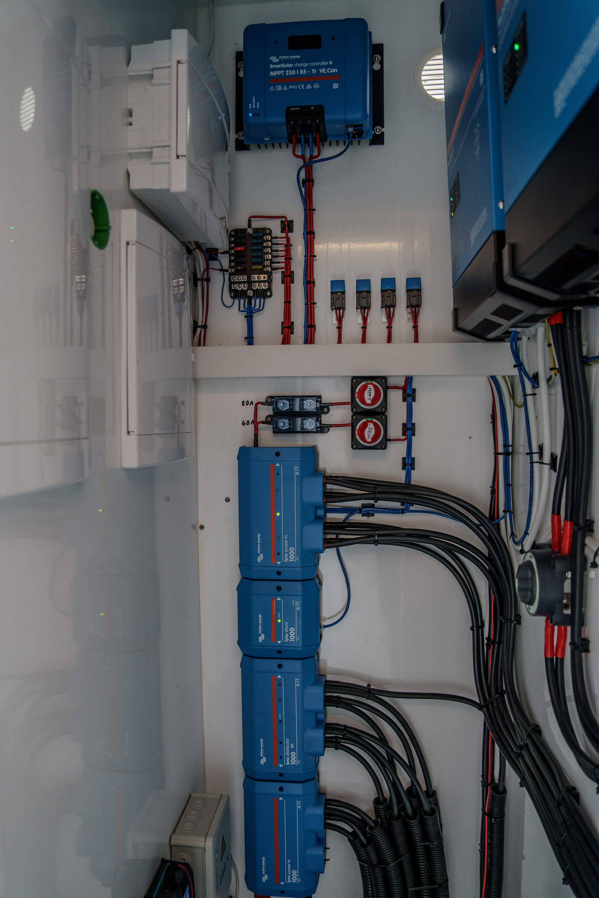 Nordic Season DEMO NS 43 EVO 37 CE-C Houseboat