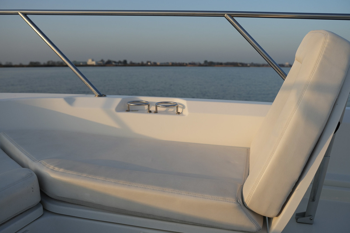 Boston Whaler 270 Dauntless