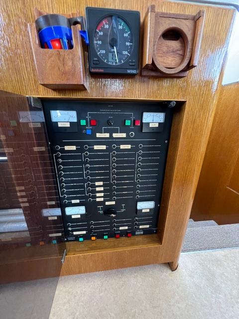 Whitewater Whitewater Wolfe 46 Flybridge