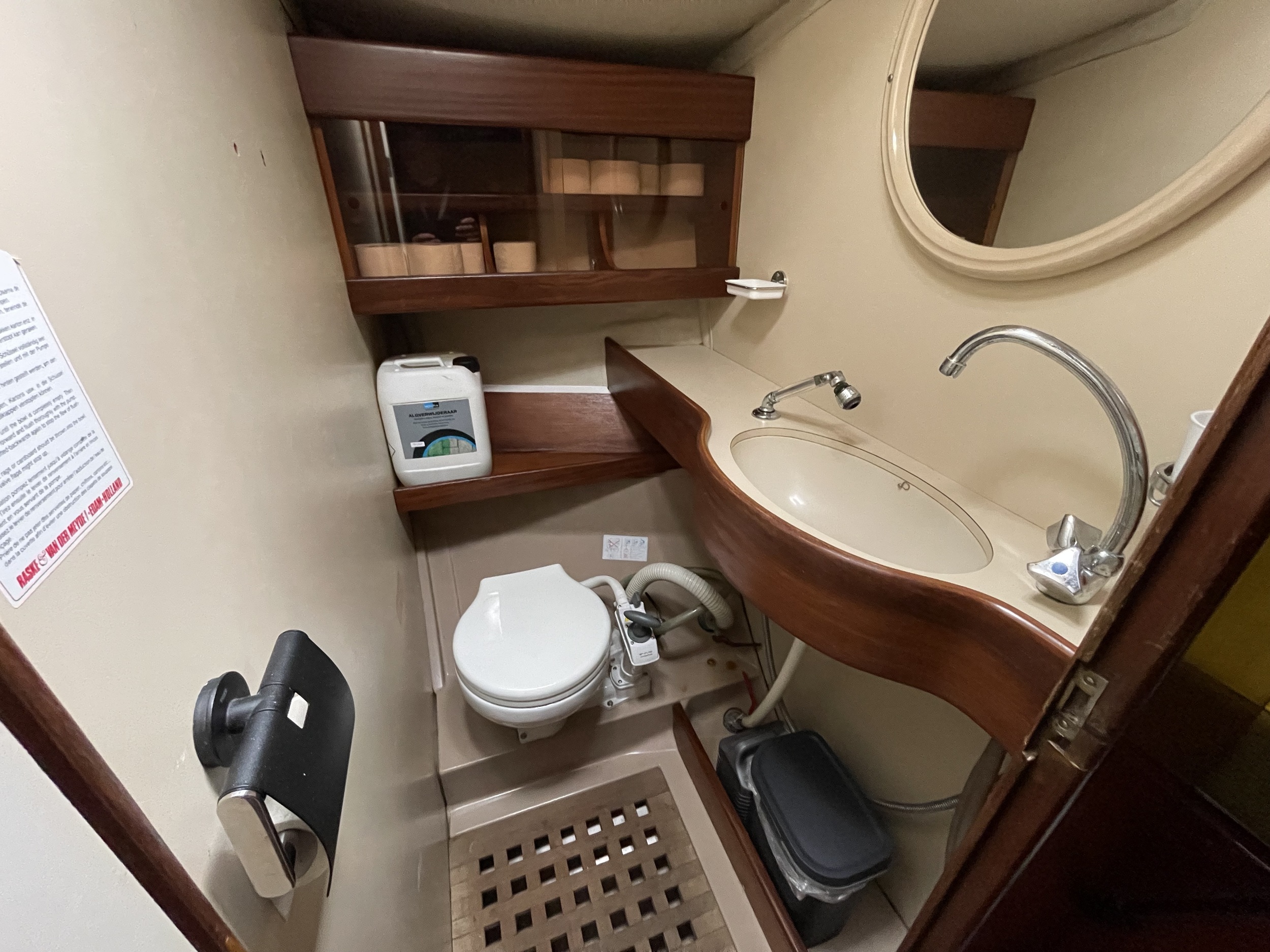 Beneteau First 42