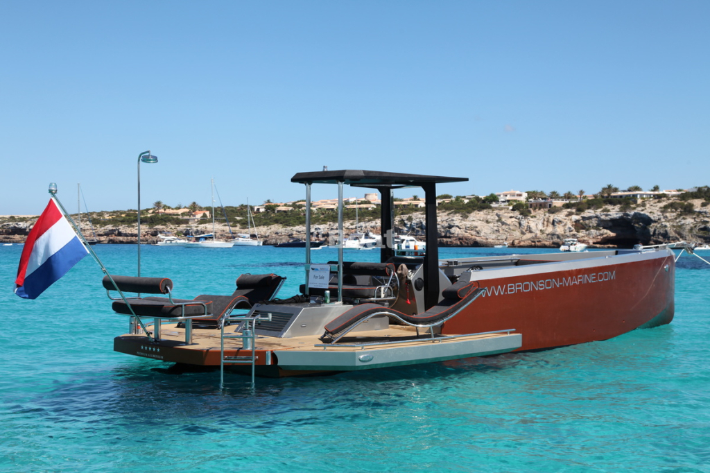 Bronson 36 Islander