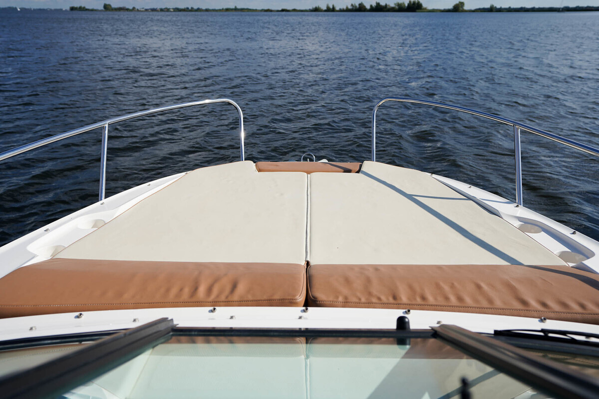 Sea Ray Sun Sport 230