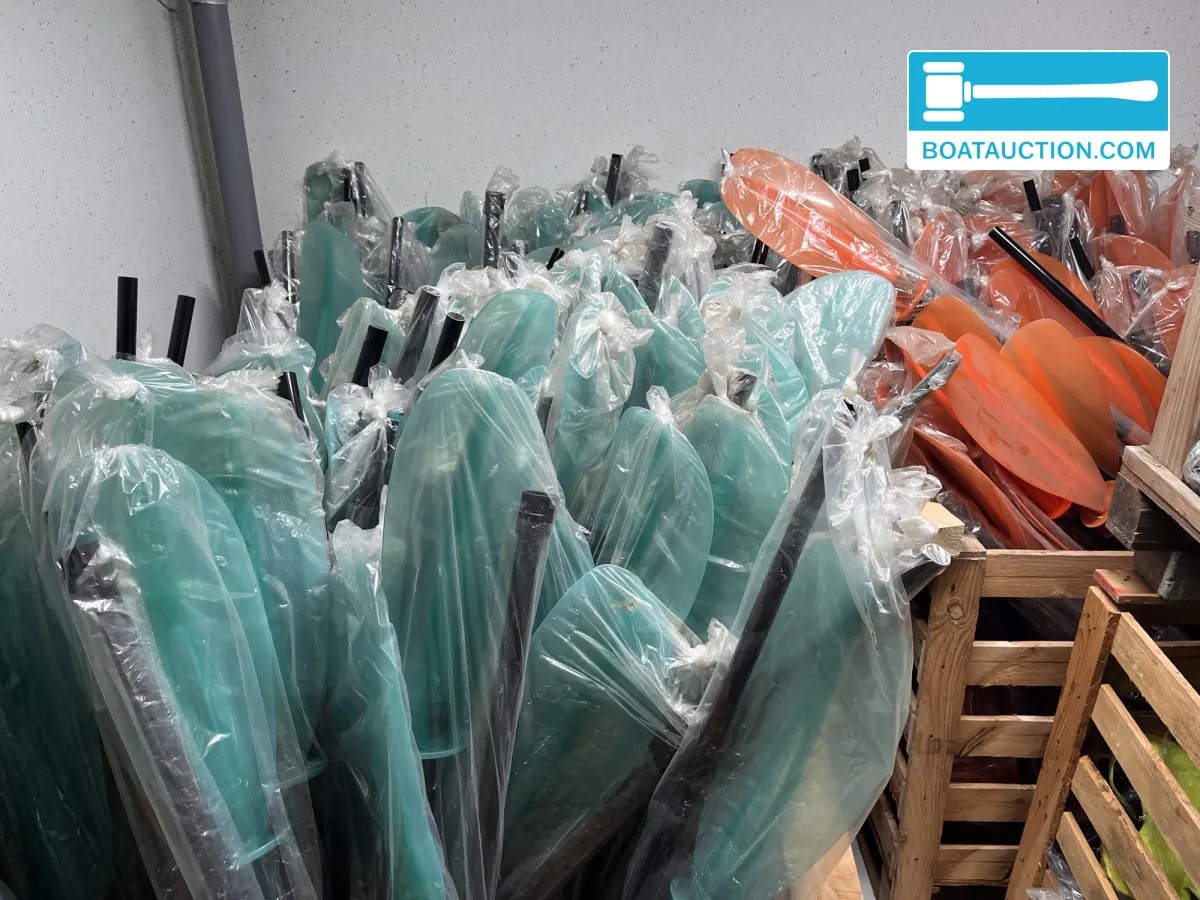 Vision Kayaks - 114 units