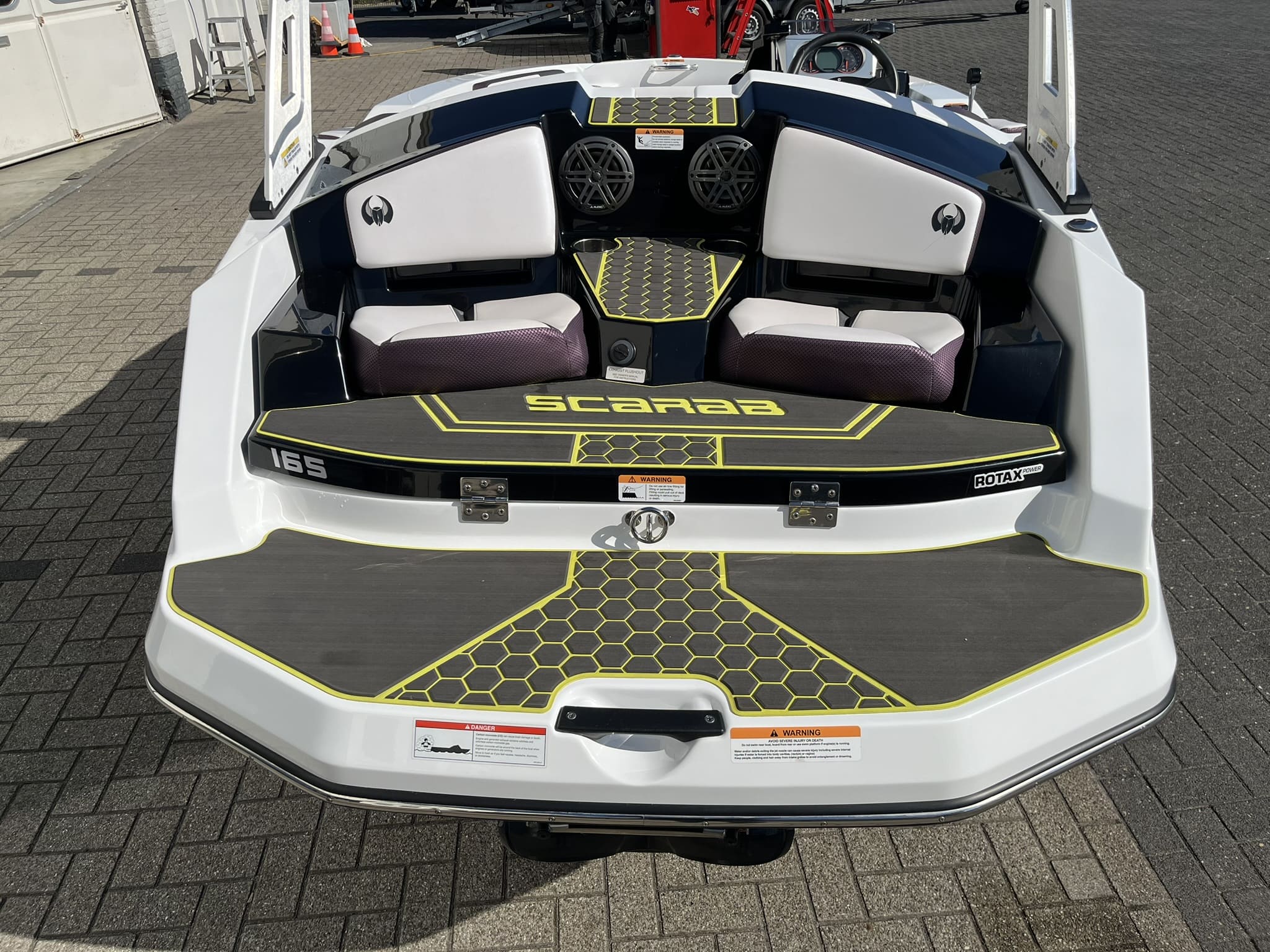 Scarab 165 ID