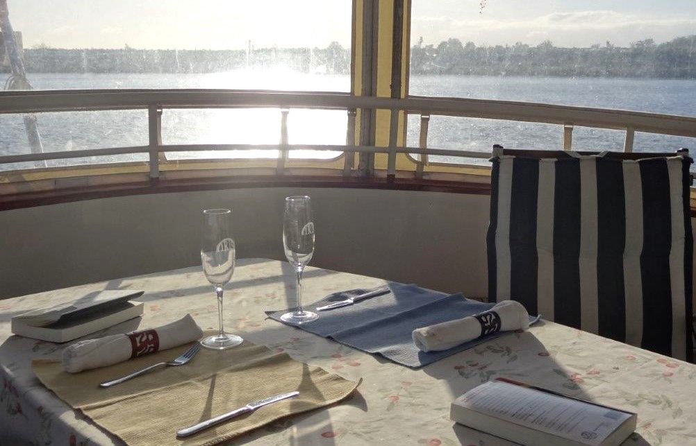 Luxe Motor ( Euroship ) 18.00 ( ONDER BOD )