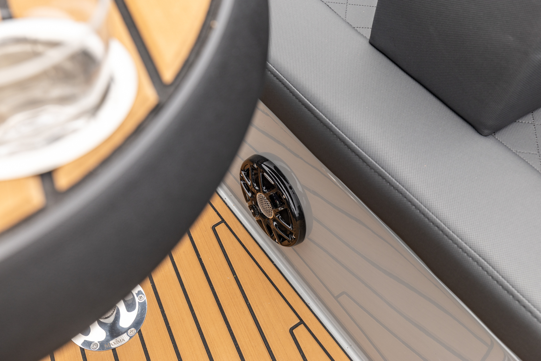 Maxima Boats 680 Sport Lounge met Honda 150 pk op voorraad!