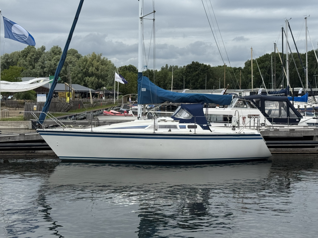 Hunter 28.5
