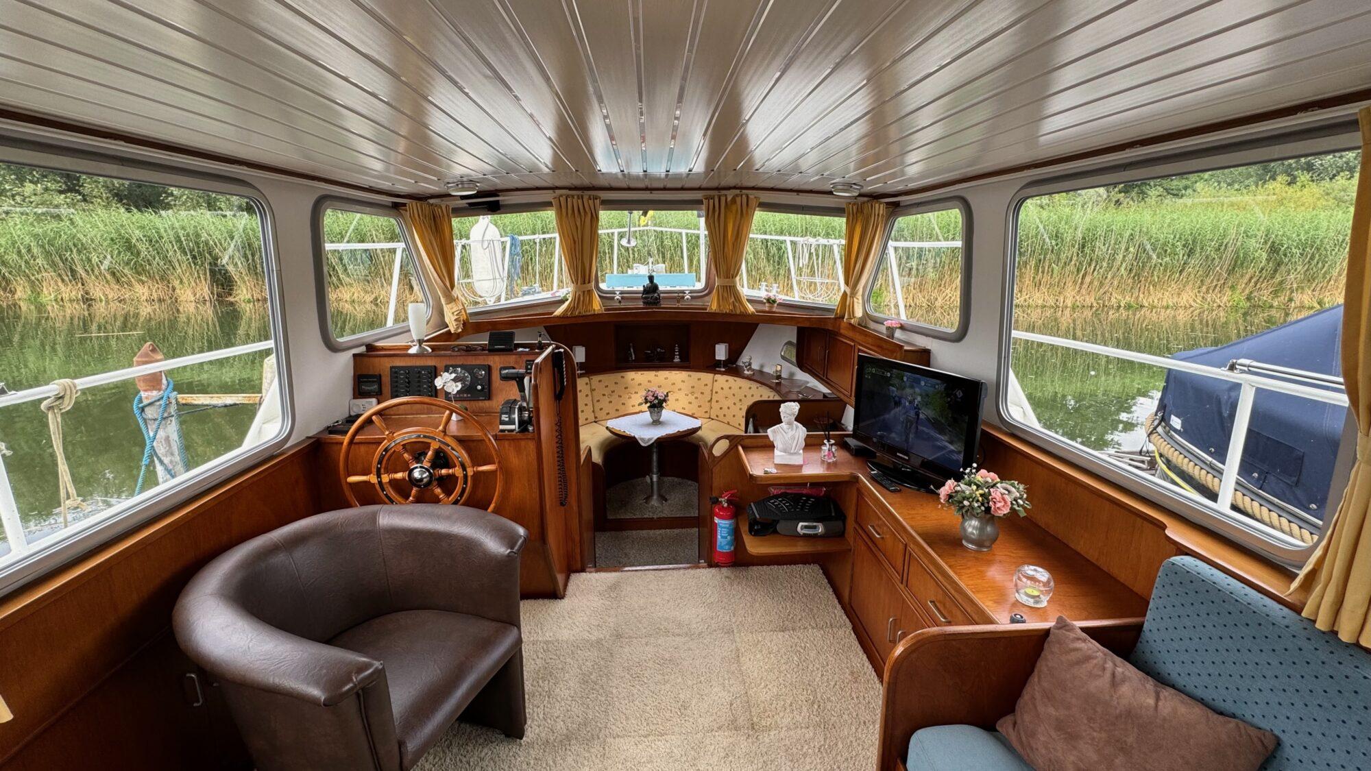 Crown Yachts Crown Kruiser 11.80 AK Bakdek