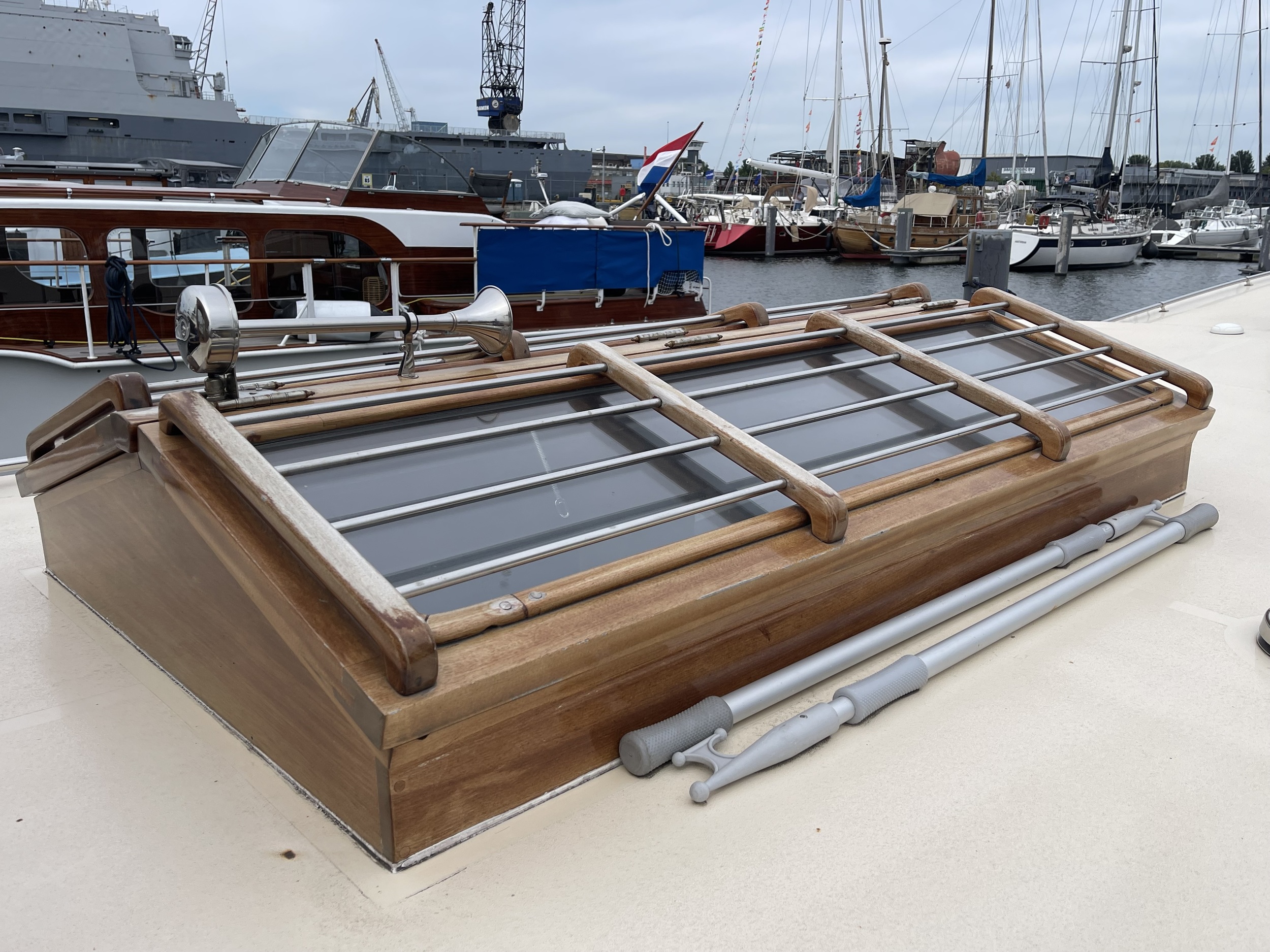 Aqualine Voyager 65 Ft