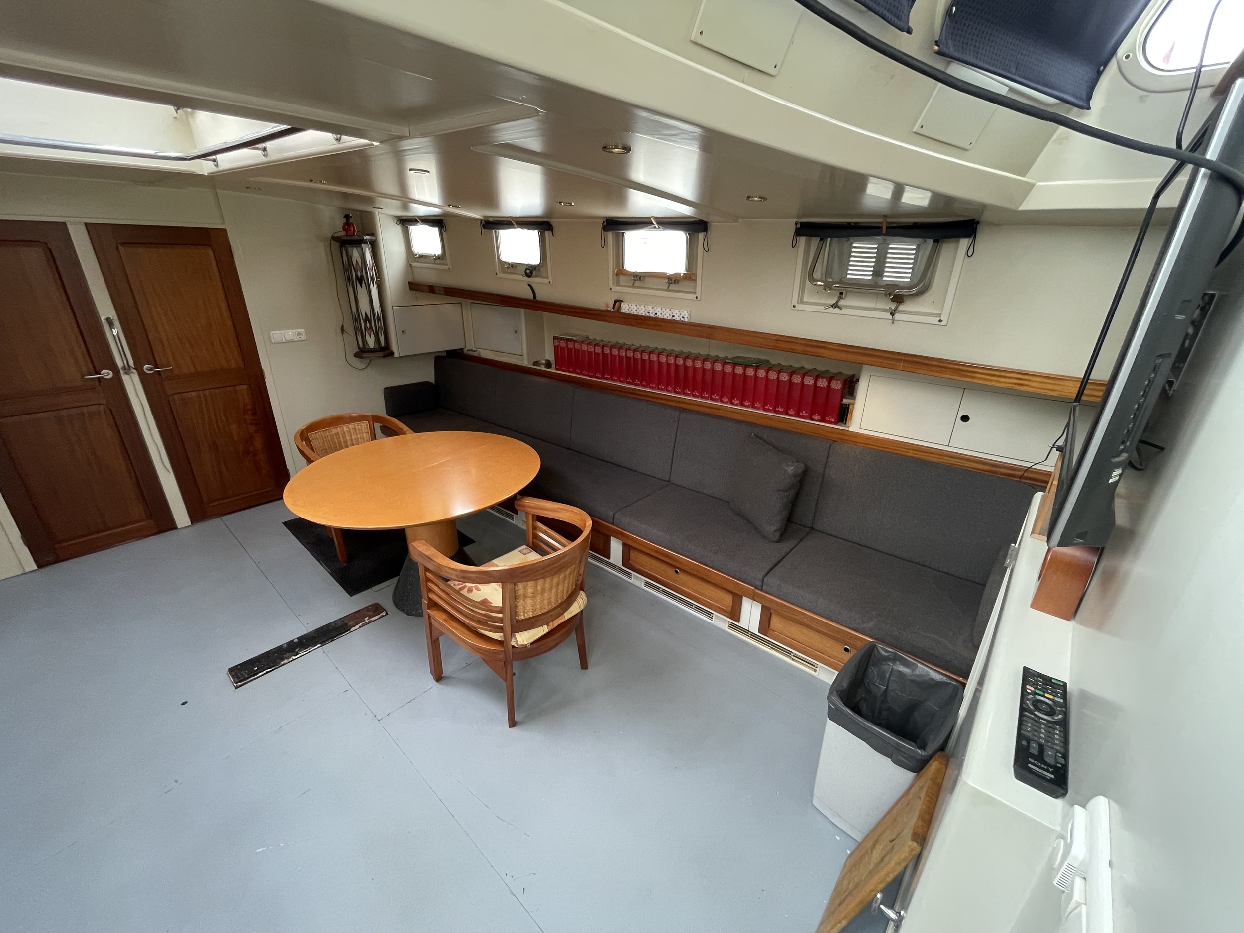 Dykstra Schooner 77, Midzwaard