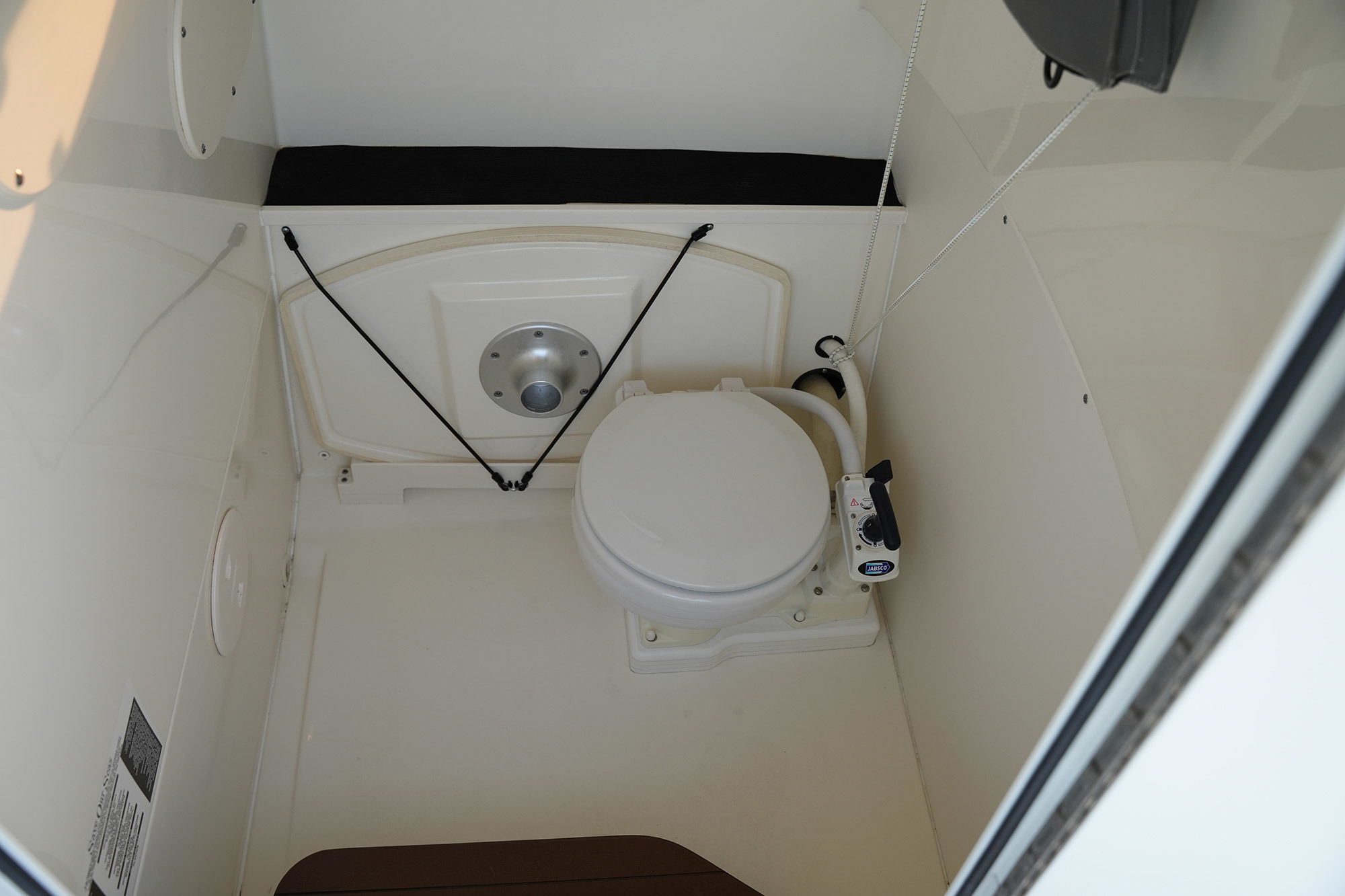 Boston Whaler 270 Dauntless